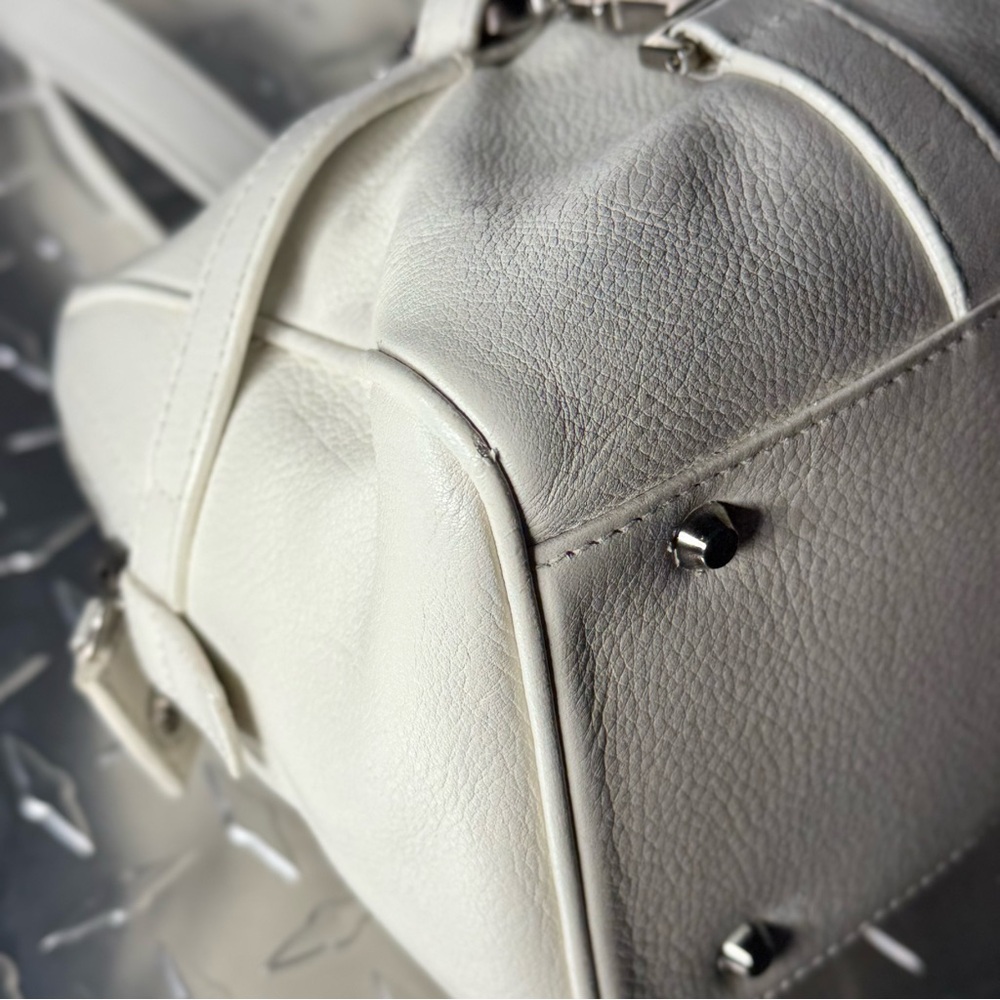 Dior Vintage Charm Logo Small Bowler Bag in White - Picture 4 of 11